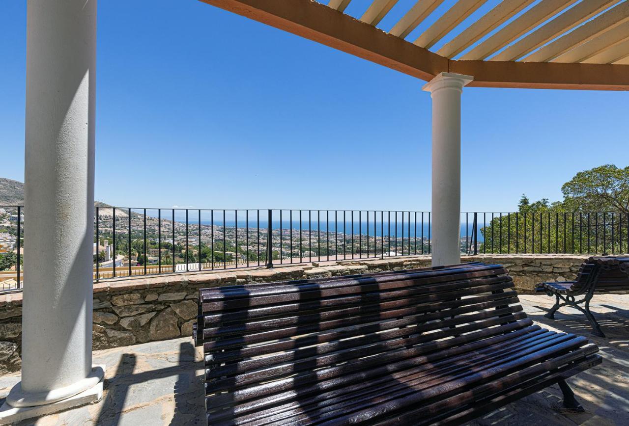 098 Traditional 2 Bed Pueblo Townhouse With Private Terrace * Benalmadena
