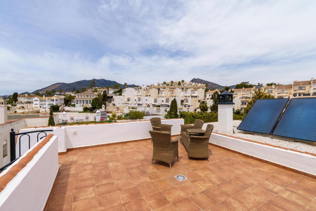 Beautiful Views Family Townhouse Steps From The Benalmadena