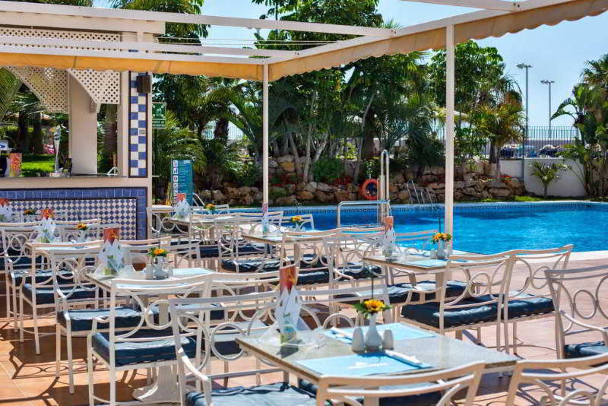 Hotel Mac Puerto Marina