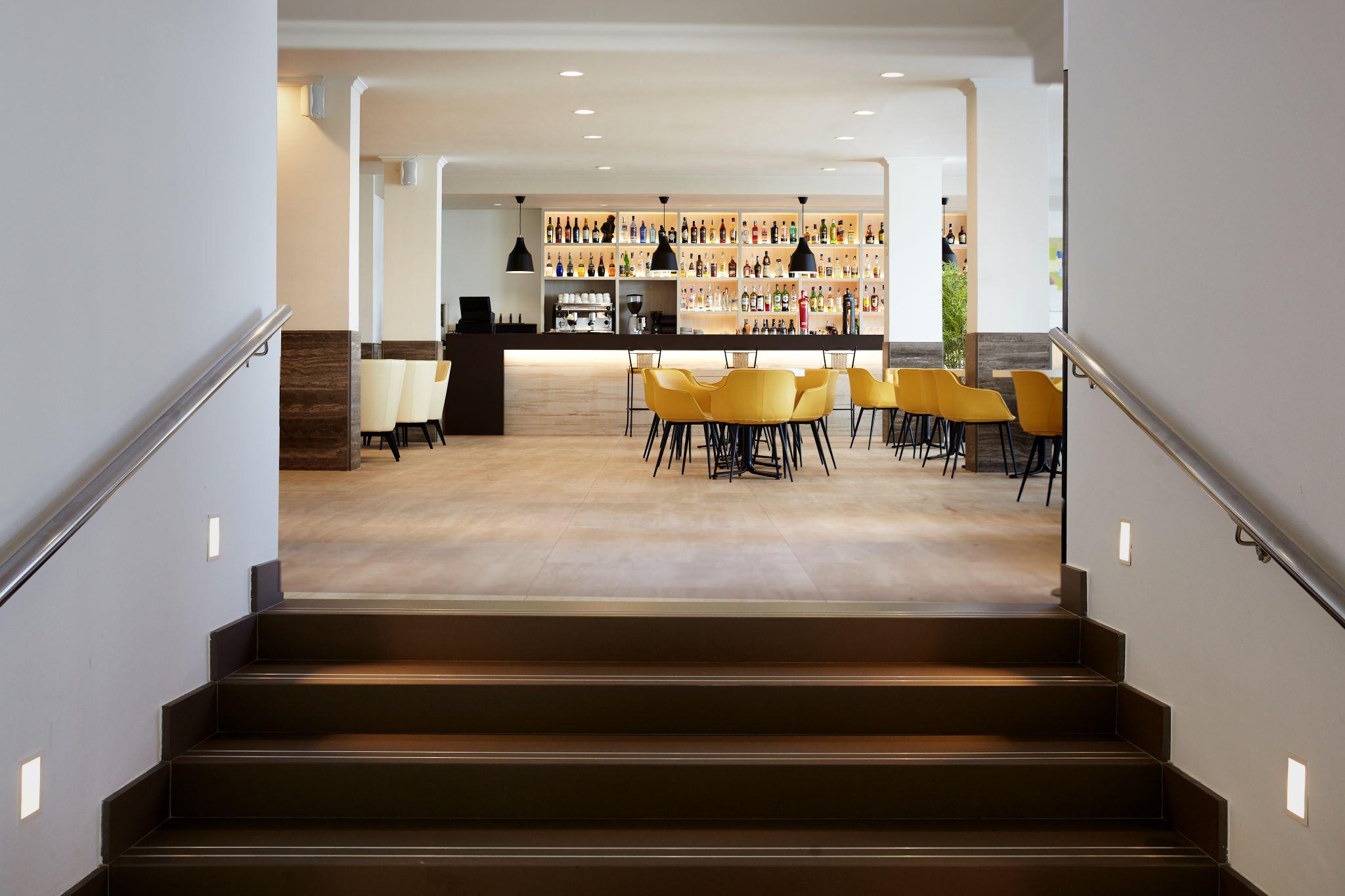 Hotel Arenas, Affiliated By Melia 4*