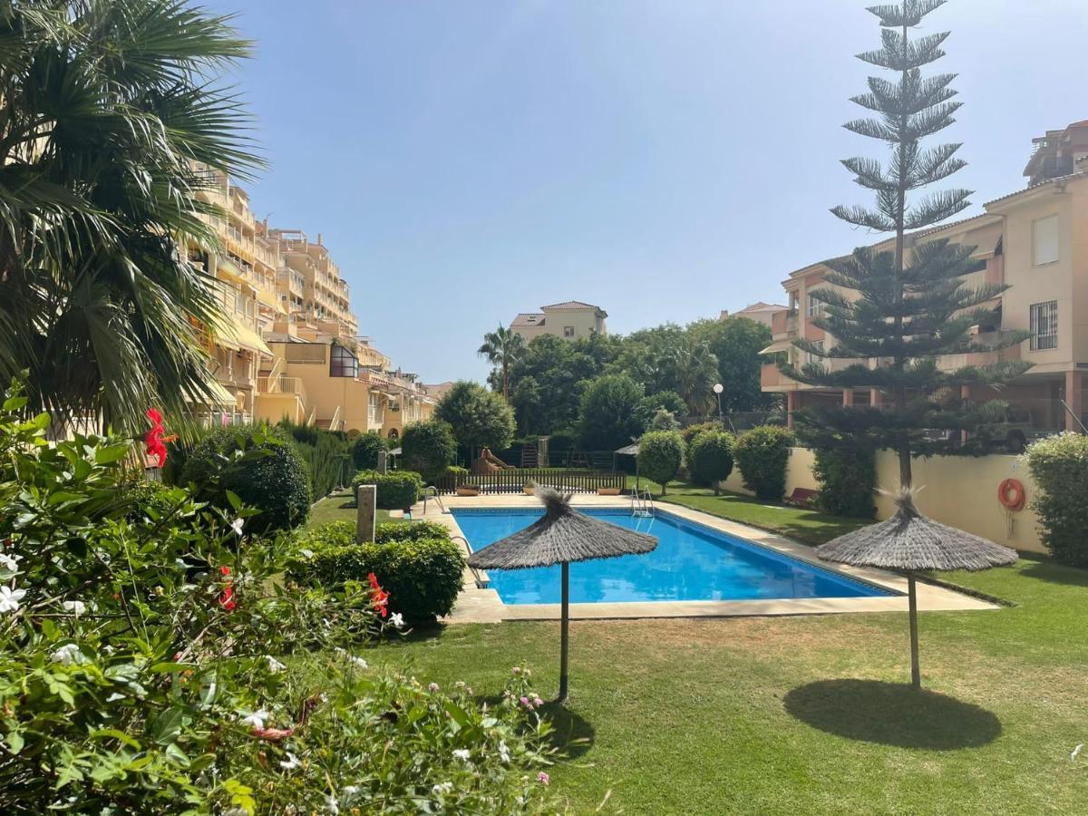 Bed & Breakfast With Sea And Mountain Views En Piso Compartido 1 O 2 Personas