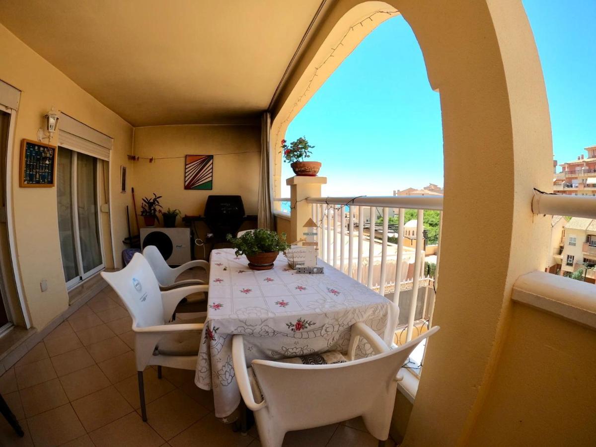 Bed & Breakfast With Sea And Mountain Views En Piso Compartido 1 O 2 Personas