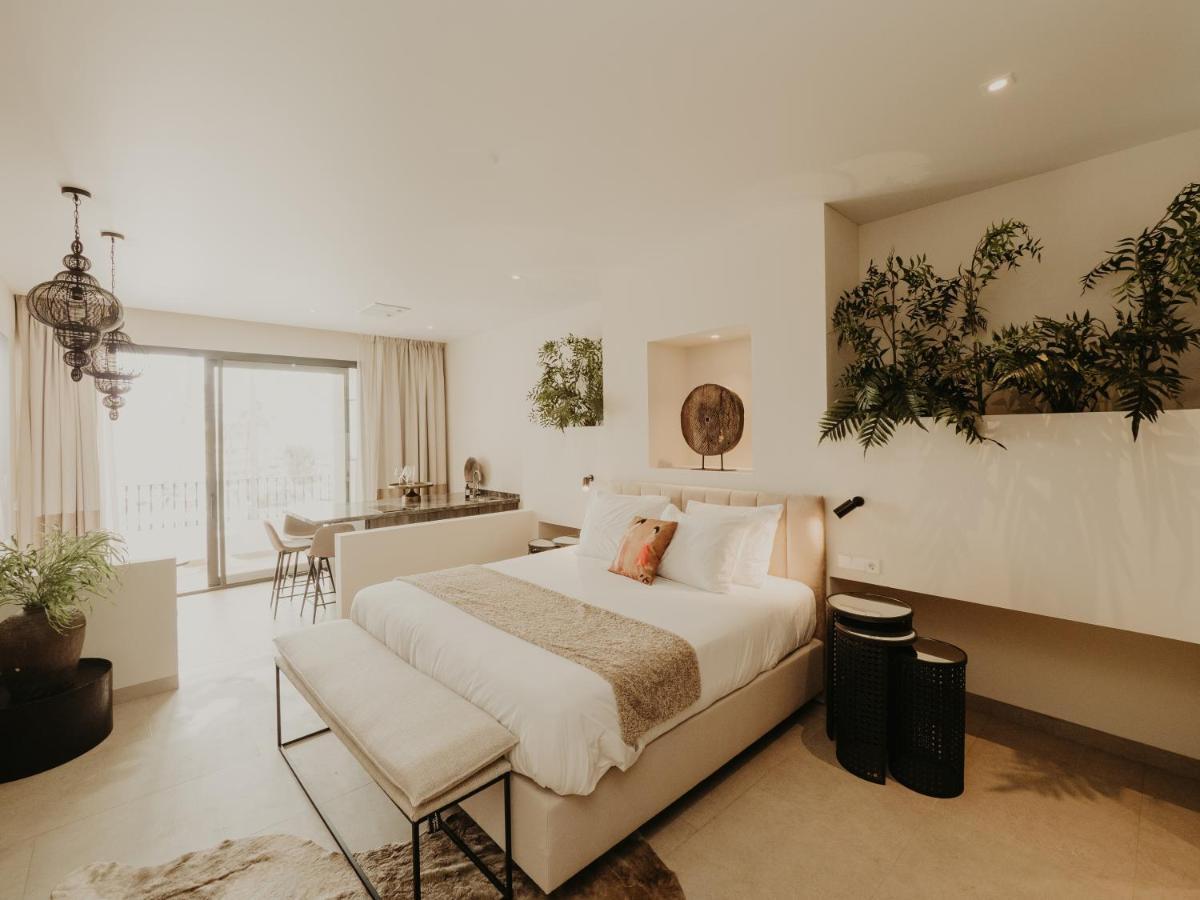 Comfy Aparthotel *