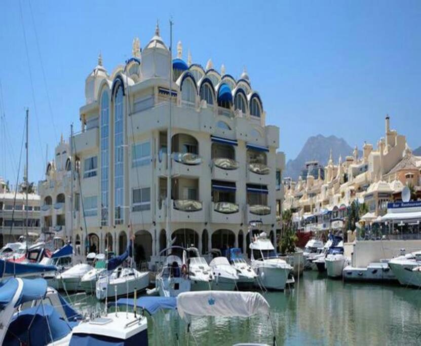 Bed & Breakfast With Sea And Mountain Views En Piso Compartido 1 O 2 Personas