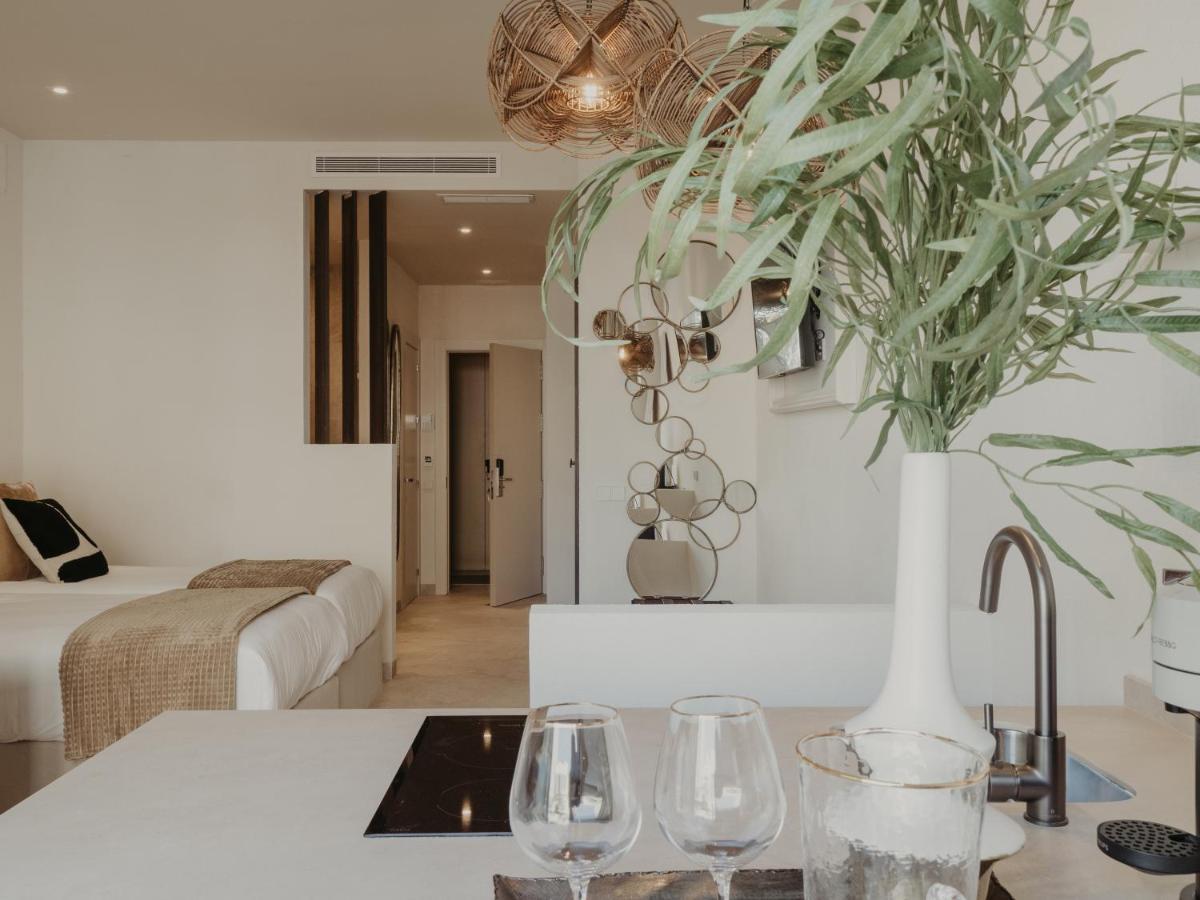 Comfy Aparthotel