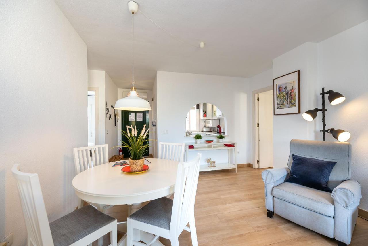 Vb Fantastic 3bdr Duplex With Large Terrace *