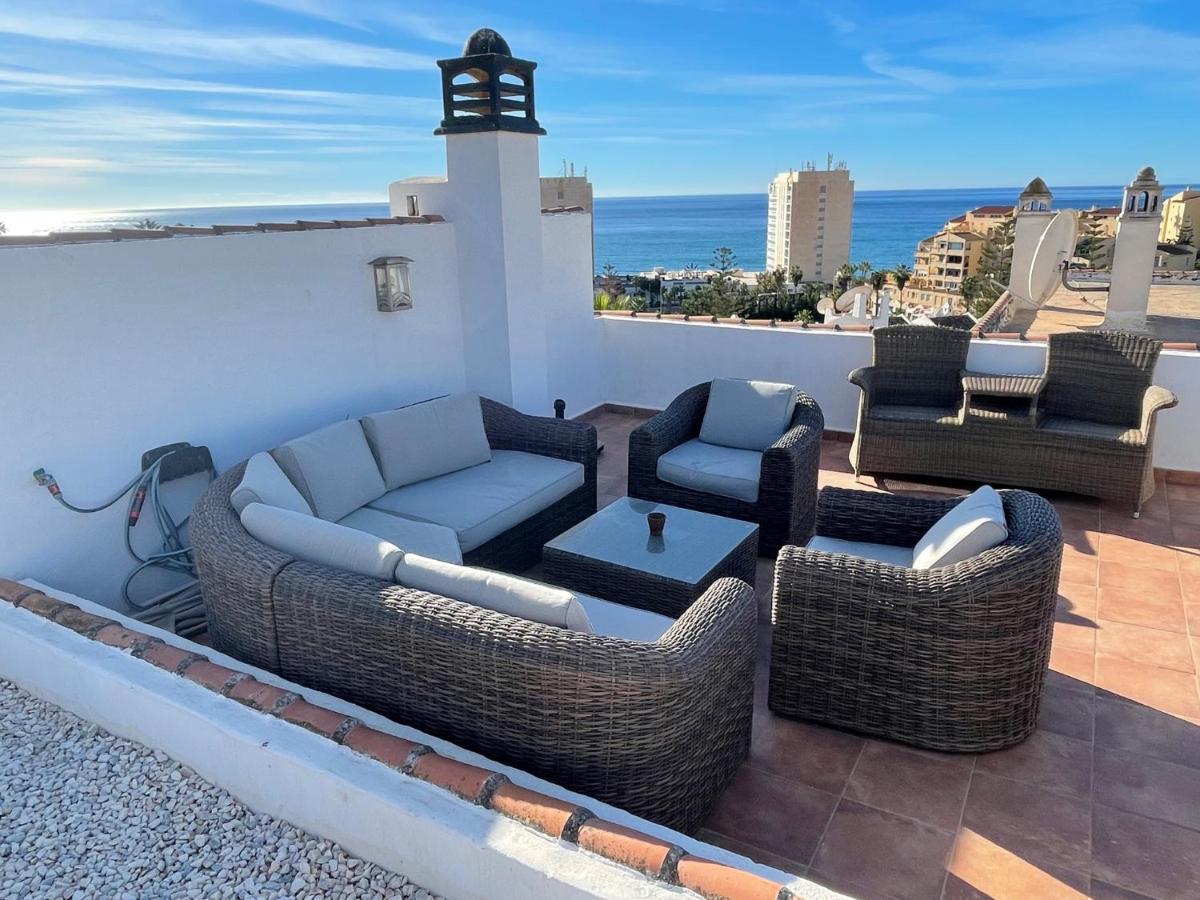 Beautiful Views Family Townhouse Steps From The Holiday home