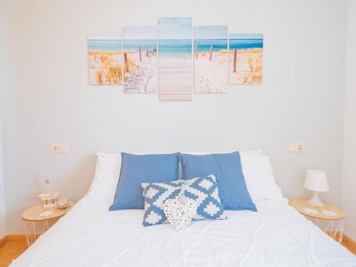 Cubo's Benalvistas Urban Love & 2 Free Parking Apartment *