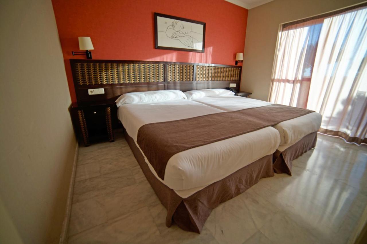 Premium Hotel 4*