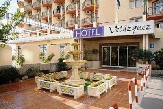 Kross Velazquez Hotel