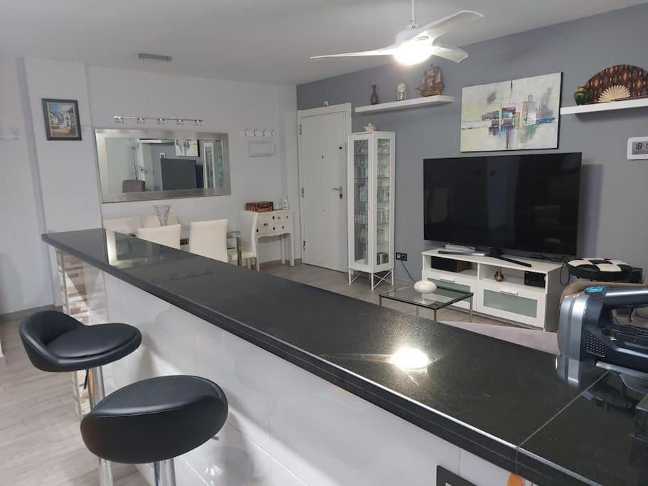 Apartamento Primera Linea Apartment Benalmadena