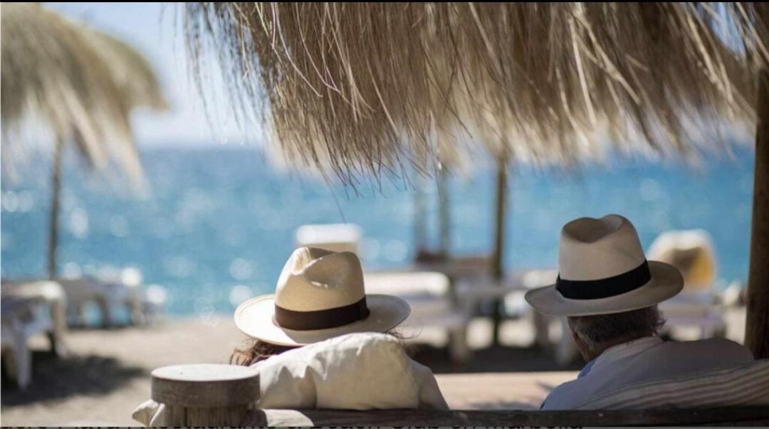 Con Vistas Al Mar Y Parking Privado Incluido