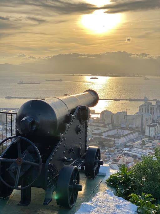 Higueronrentals Infinity View Apartamento