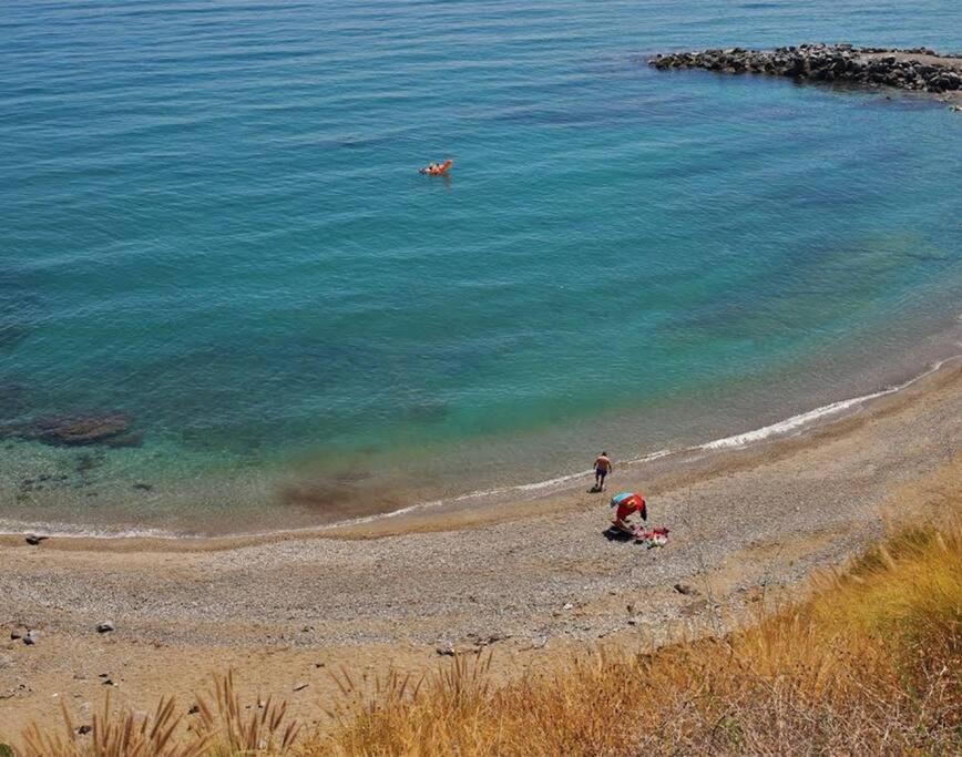 A Mare, Primera Linea De Playa Apartment