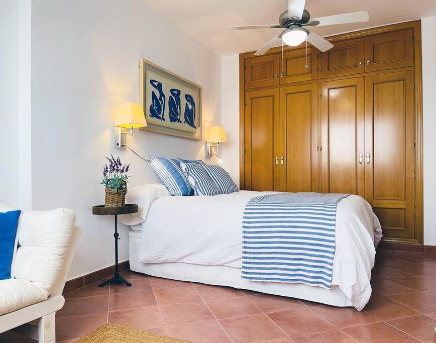A Mare, Primera Linea De Playa Apartment