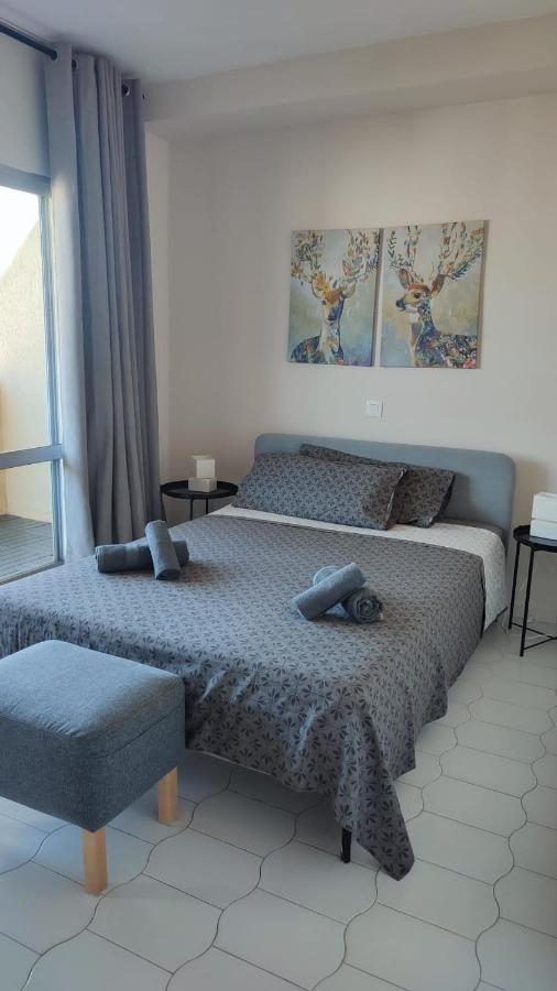 Homeforguest Beautiful With Sea Views In Benal Beach, Apartment Benalmadena