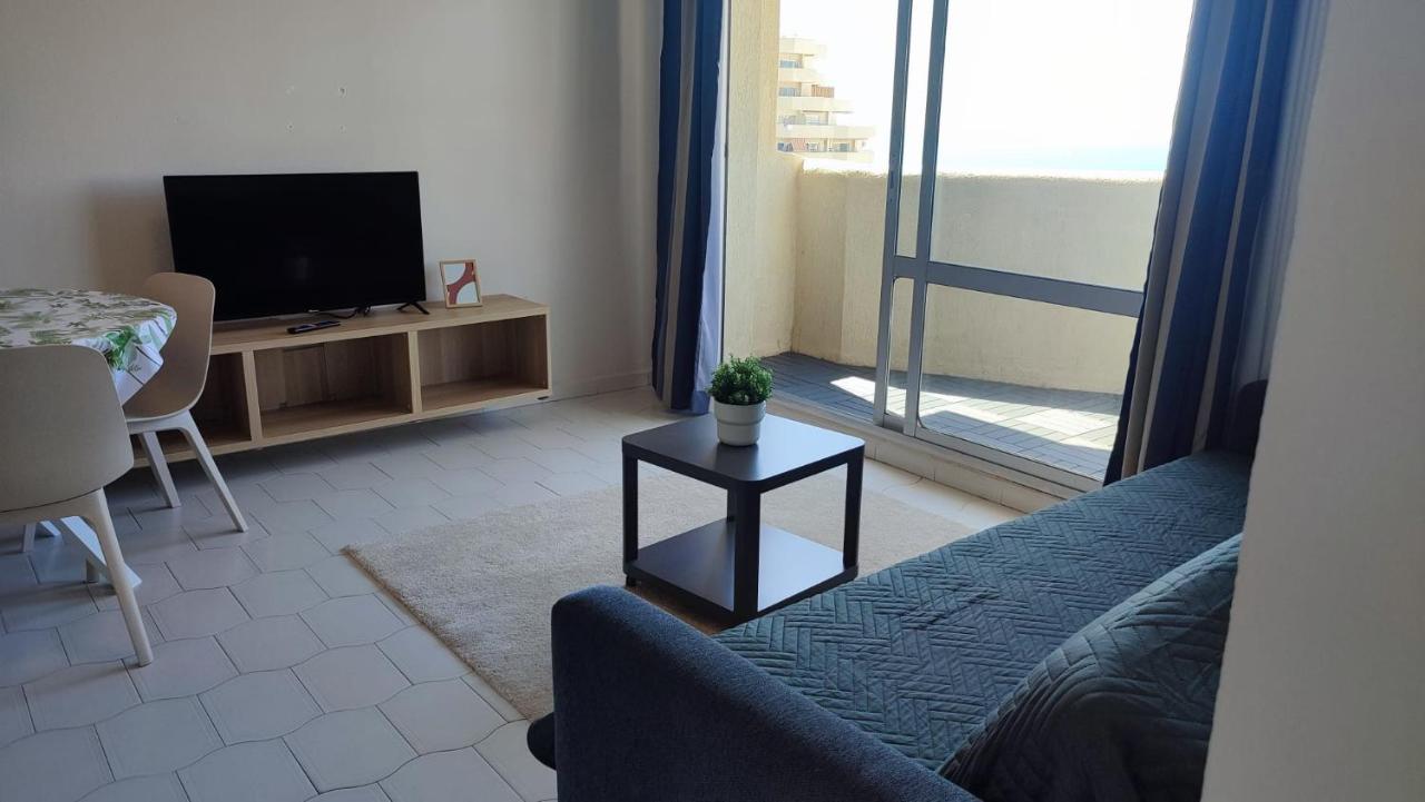 Apartment Homeforguest Beautiful With Sea Views In Benal Beach, *