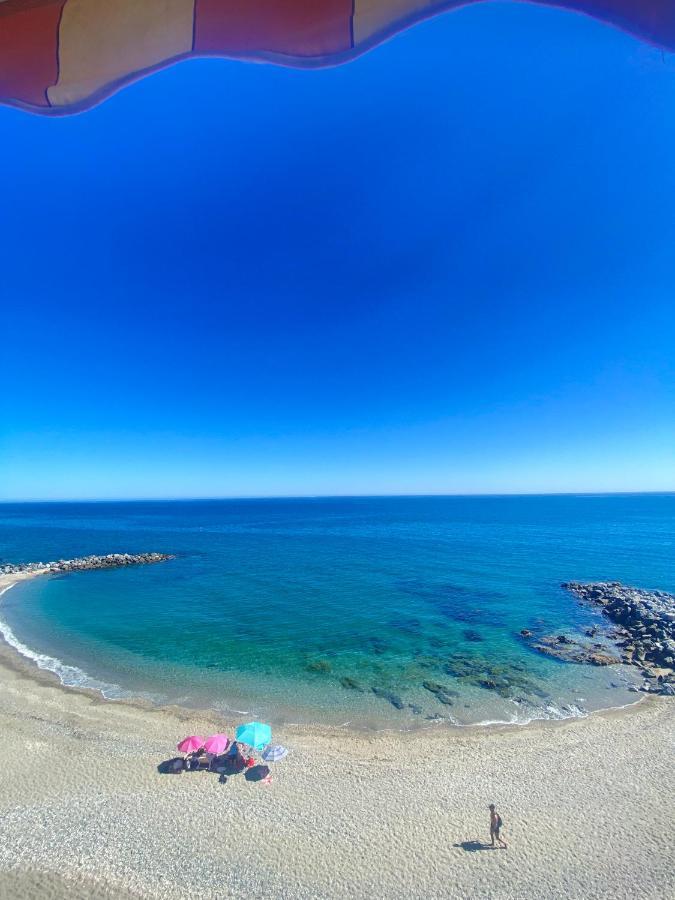 A Mare, Primera Linea De Playa