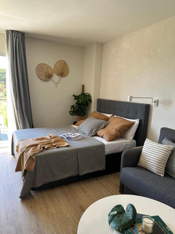 Minerva Estudio La Biznaga , And Pool Apartment Benalmadena