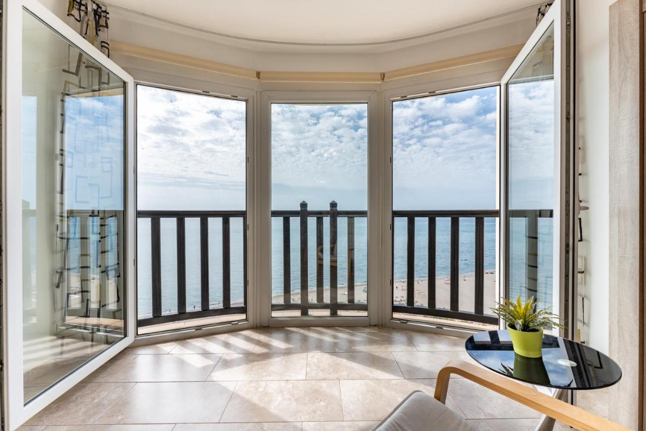 Apartment Spectacular Sea Views Parking And Pool *
