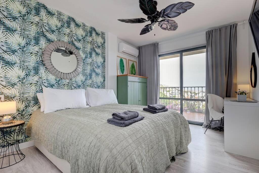 Apartment 3 Bedroom Semi Detached With Stunning Views!