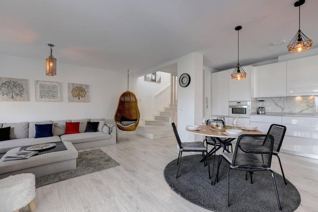 3 Bedroom Semi Detached With Stunning Views! Benalmadena