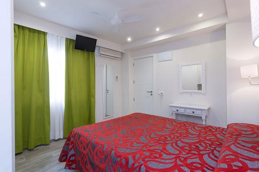 Guest house Sol Y Miel