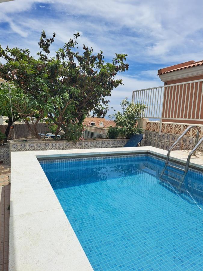 Spacious In Noelia With Private Pool, Garden & Parking Ferienhaus