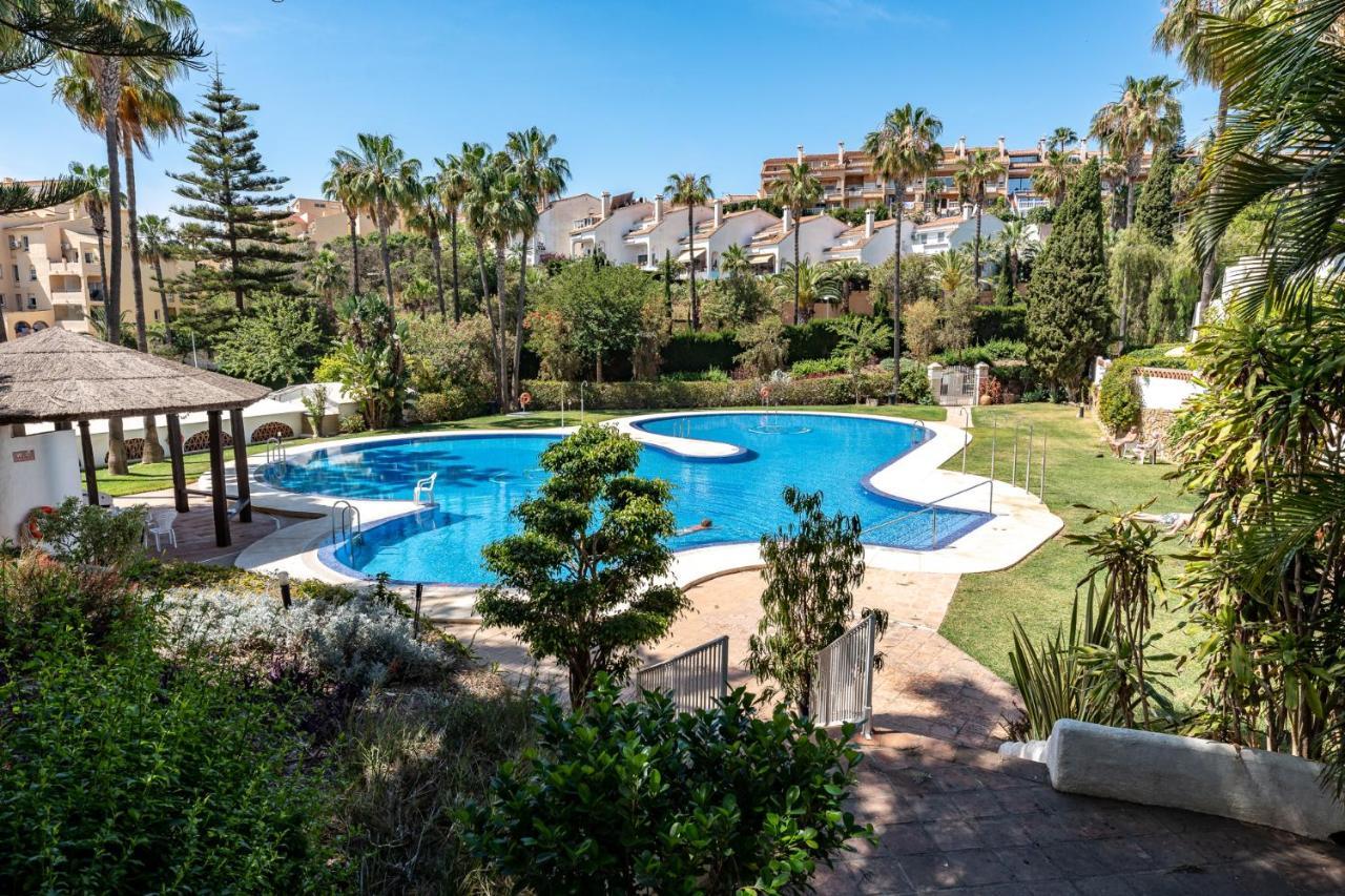 Casa Medellin Beachfront Oasis With Pool Apartment *