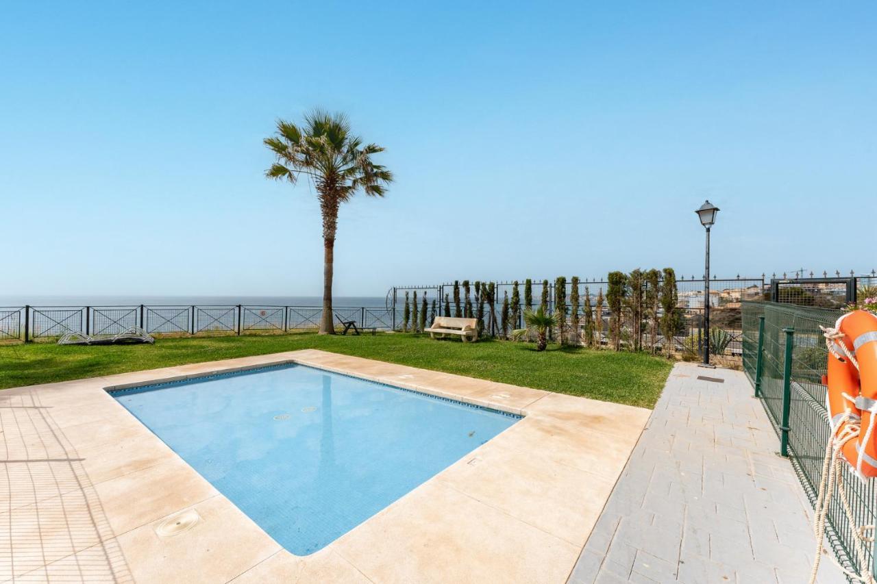 Spectacular Sea Views Parking And Pool Benalmadena