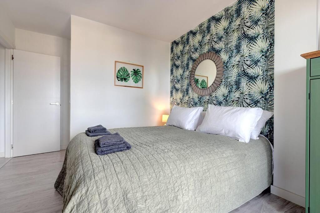 Apartment 3 Bedroom Semi Detached With Stunning Views!