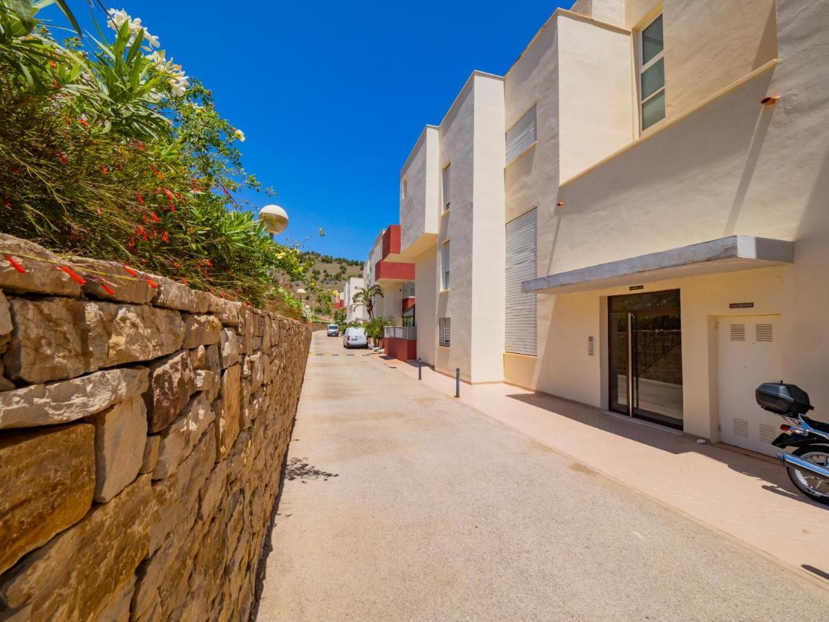 Cubo's Benalvistas Urban Love & 2 Free Parking Apartment Benalmadena