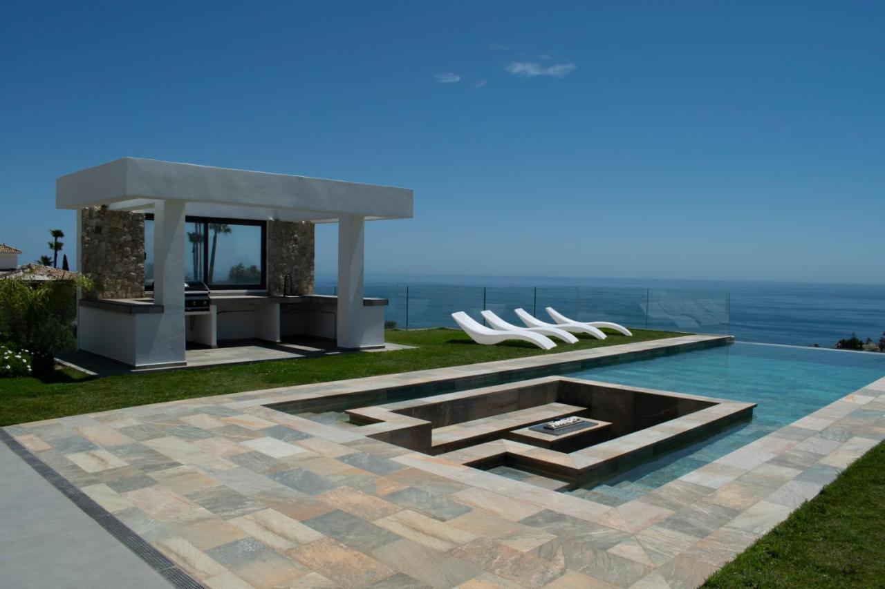 Stupa Luxury Benalmádena