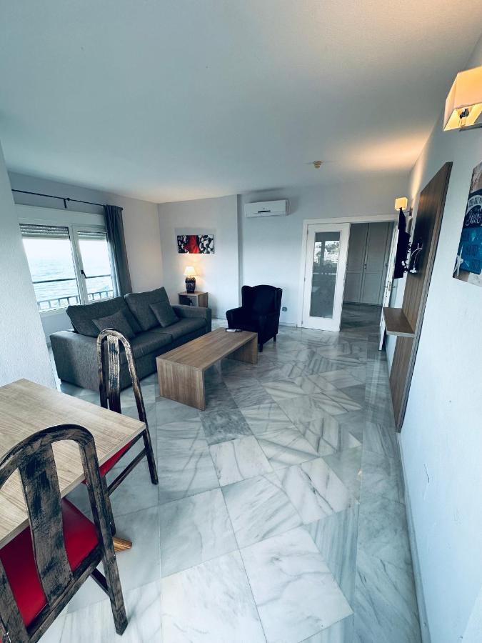 Aparthotel First Flatotel International 3*