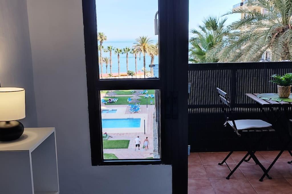 Apartment Primera Linea De Playa Aloha Playa
