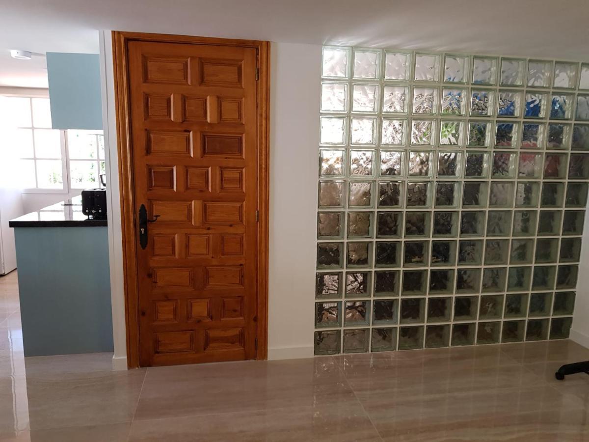 Deluxe Athos 50 Mp Garden Patio Golf & Guest house