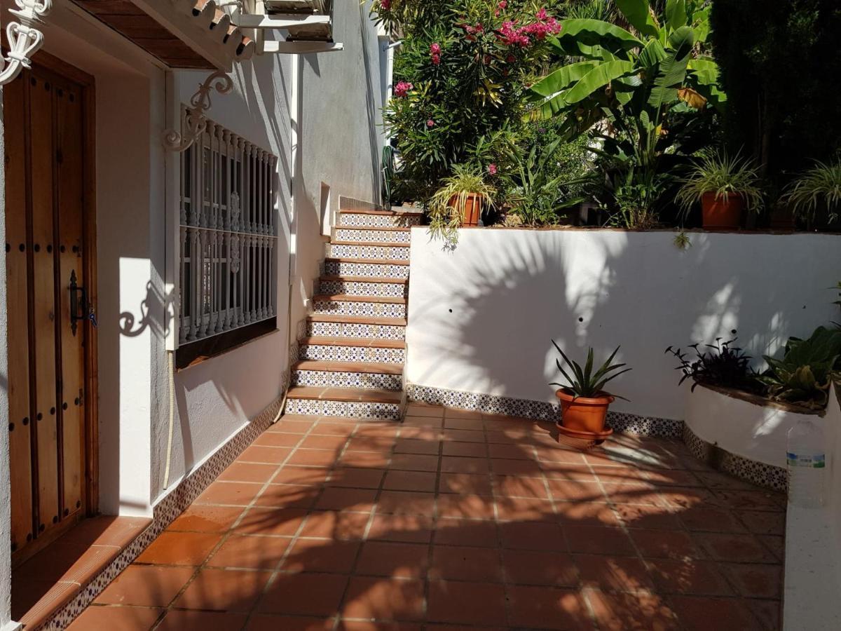 Deluxe Athos 50 Mp Garden Patio Golf & Benalmadena