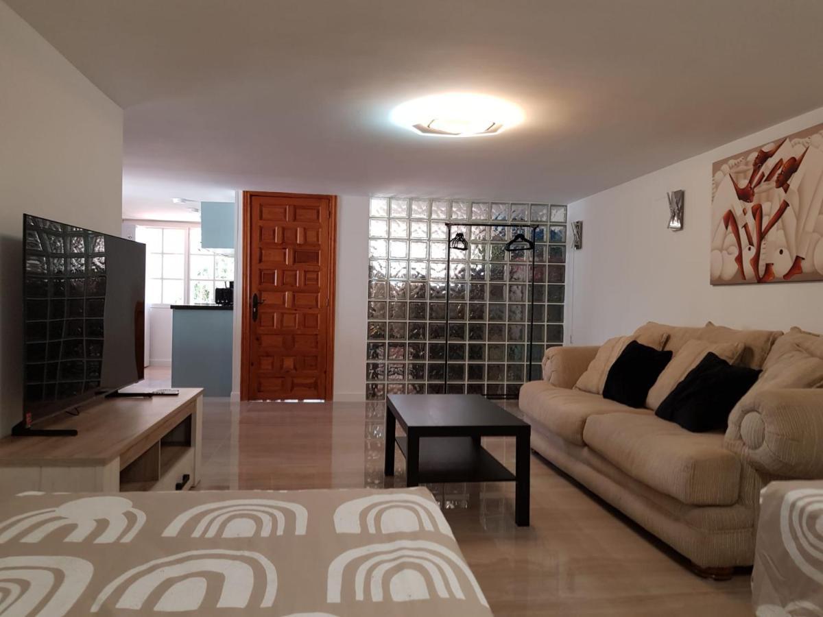 Guest house Deluxe Athos 50 Mp Garden Patio Golf &