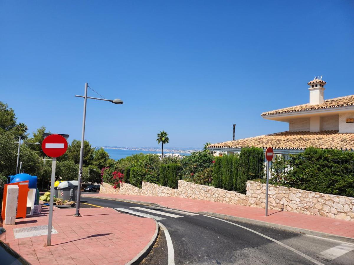 Deluxe Athos 50 Mp Garden Patio Golf & Guest house