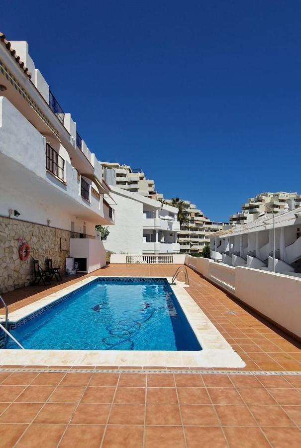 2 Bed. Amazing Sea Views Apartamento Benalmádena