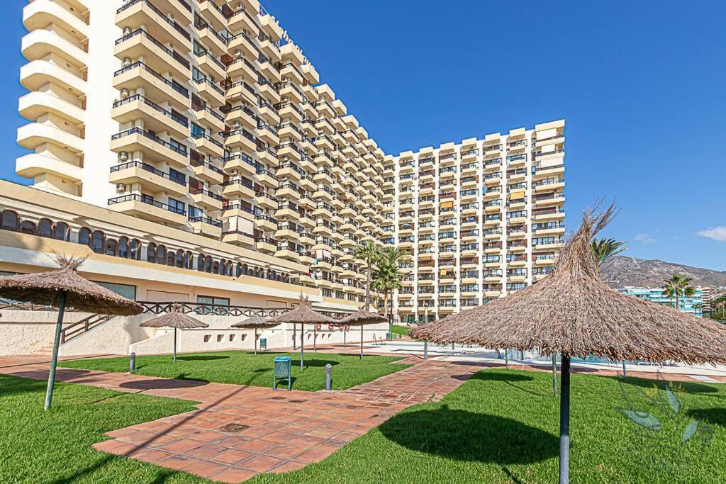 Aloha Playa With Sea Views In Front Of The Apartment Benalmadena