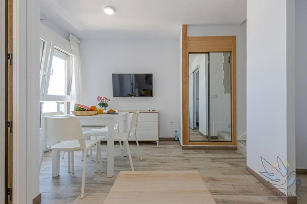 Apartment Aloha Playa With Sea Views In Front Of The