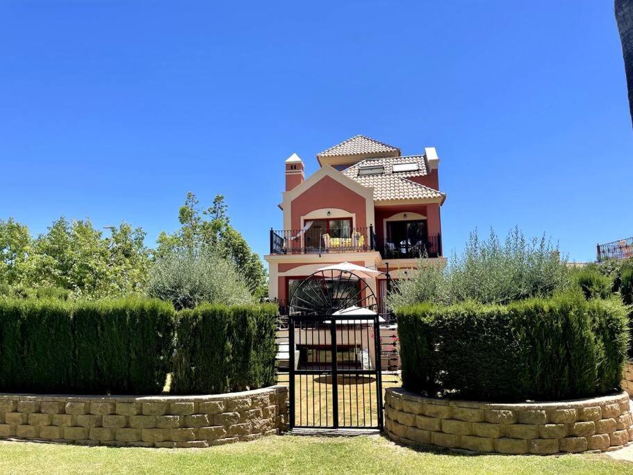 Family In Private Urbanisation With Large Community Pool Villa Benalmadena