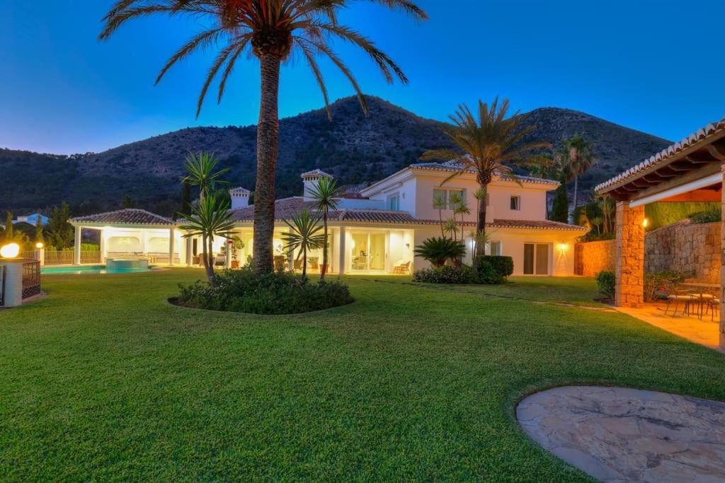 Colina Del Mar Villa *