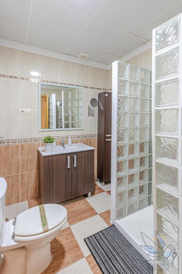 Appartement Bright 50 Mt From The