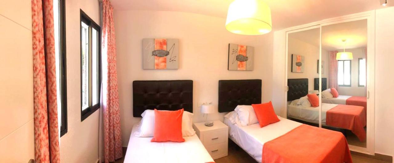 Spectacular Views 2 Bed, Pueblo Evita Apartment