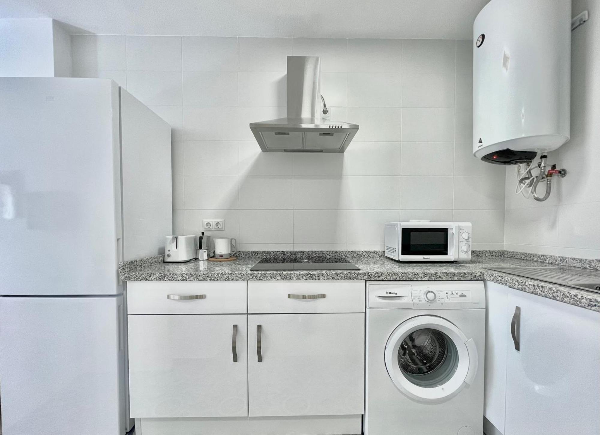 Lafrenchtouch - Centrico Con Piscina Junto Al Tren
