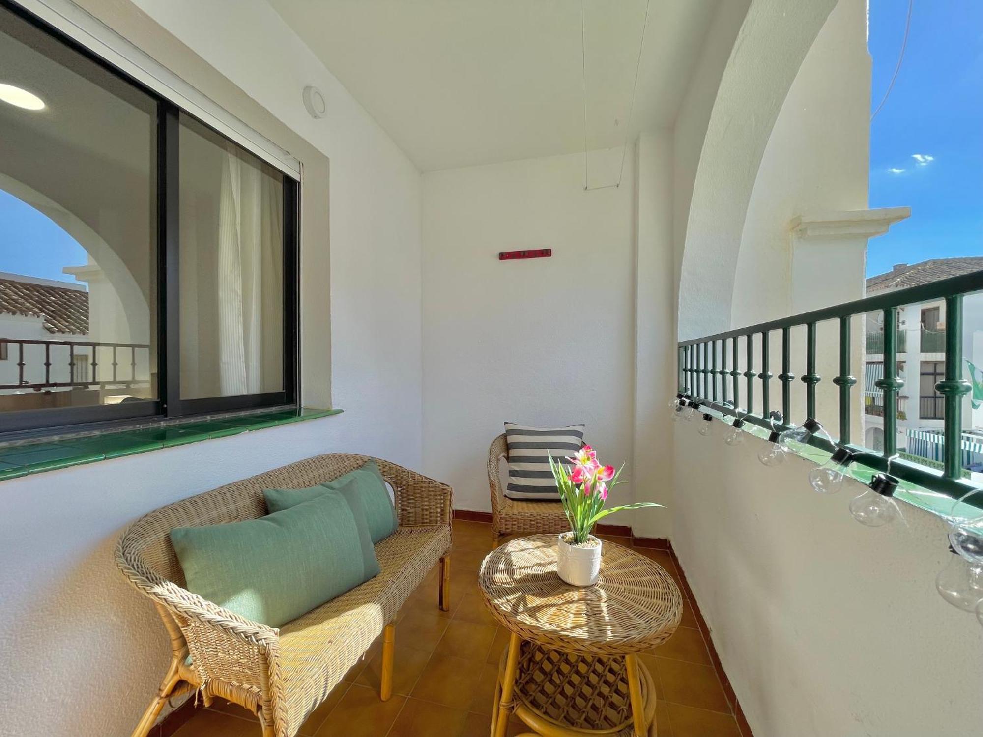 Lafrenchtouch - Centrico Con Piscina Junto Al Tren