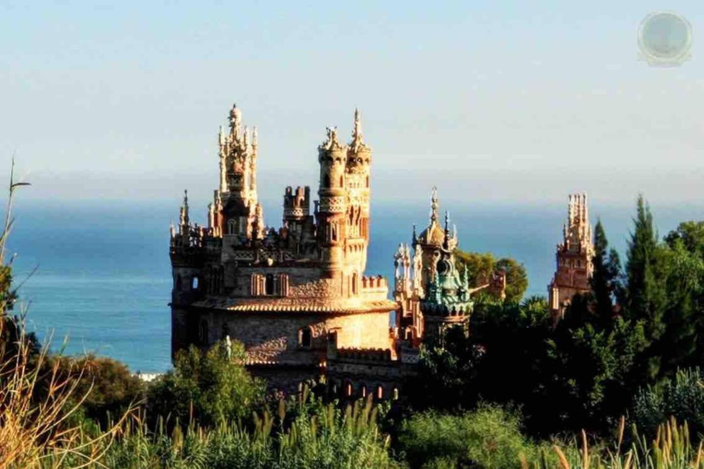 Con Vistas Al Mar Cerca Del Puerto