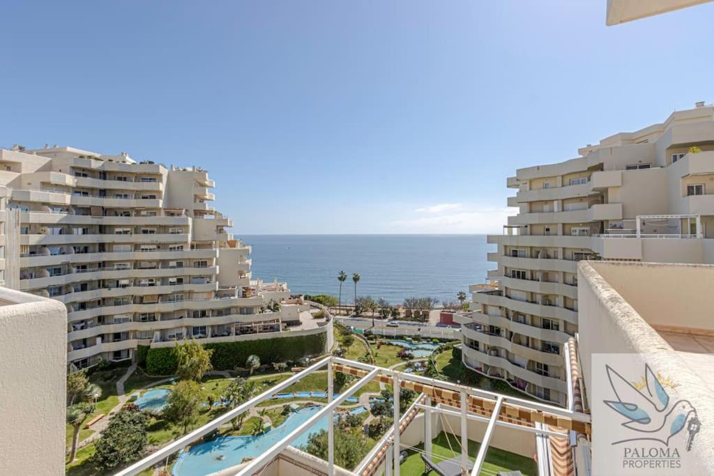 Benal With Sunny Terrace And Water Park Apartamento